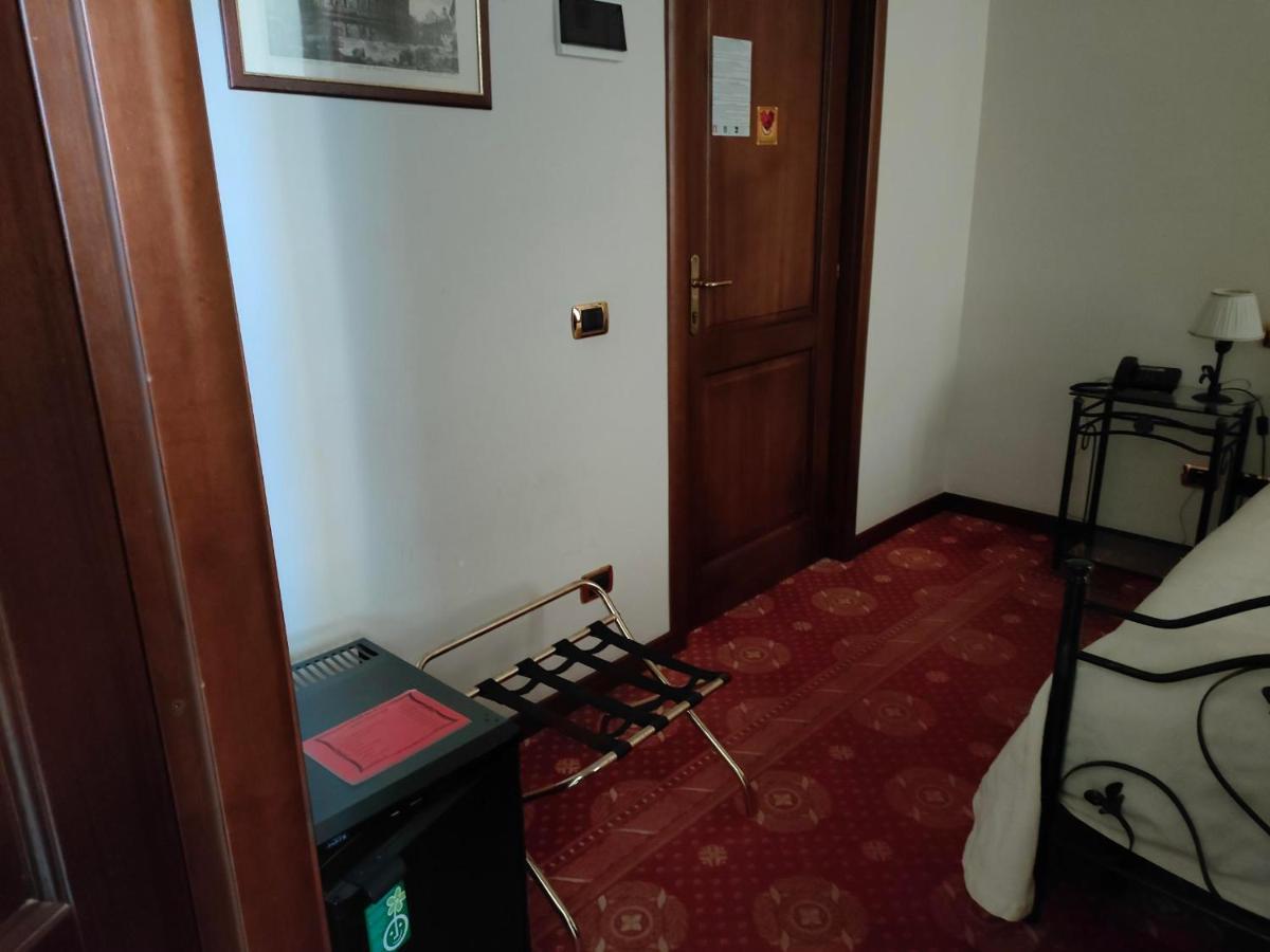 Hotel Parco Dei Principi آنسيو المظهر الخارجي الصورة